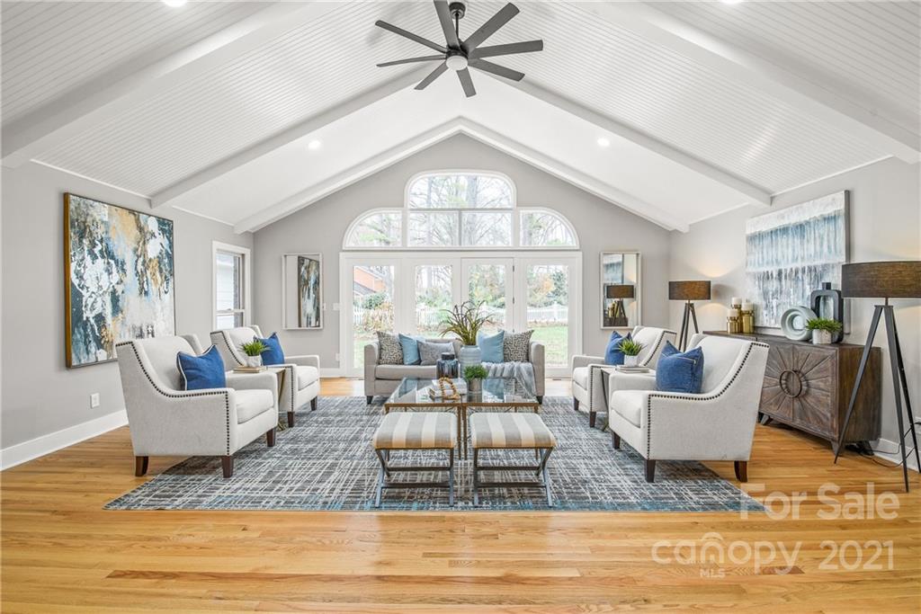 6243 Gothic Court Charlotte NC 28210