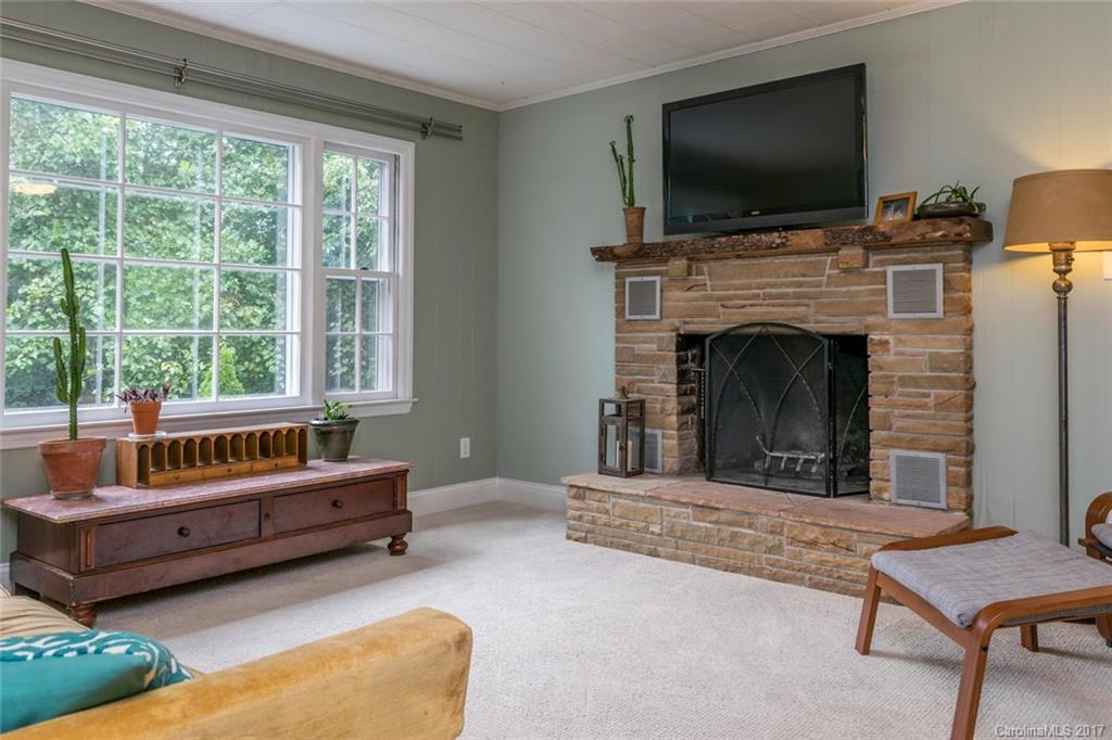 115 Arco Road Asheville NC 28805