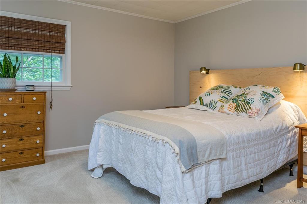 115 Arco Road Asheville NC 28805