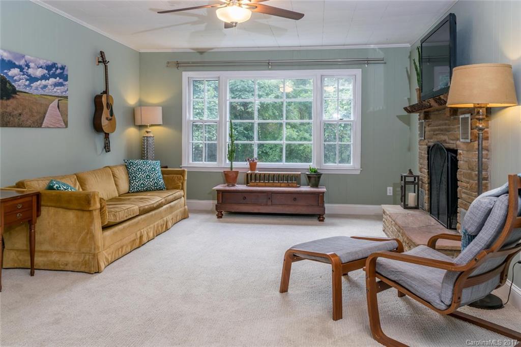 115 Arco Road Asheville NC 28805