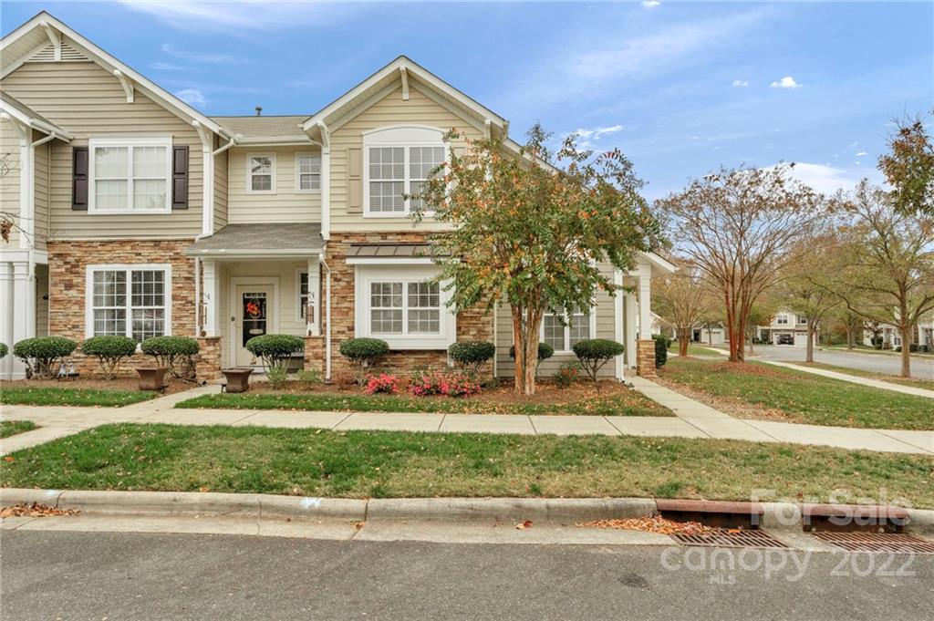 1187 Drummond Lane Matthews NC 28104