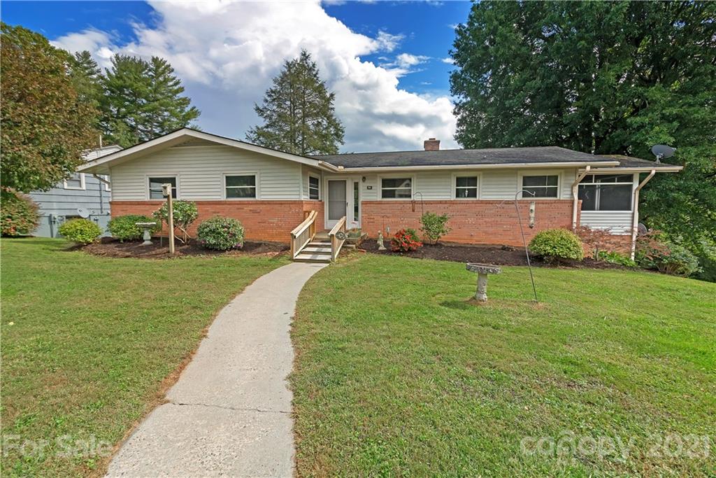 98 Hawthorne Drive Brevard NC 28712
