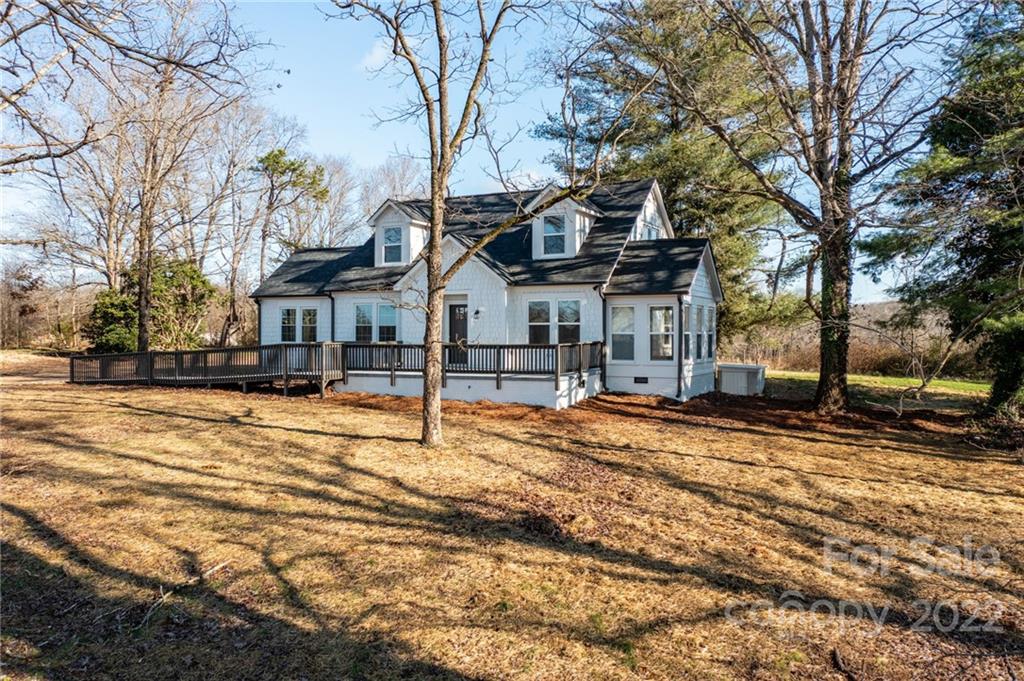 2636 Saint James Church Road Newton NC 28658