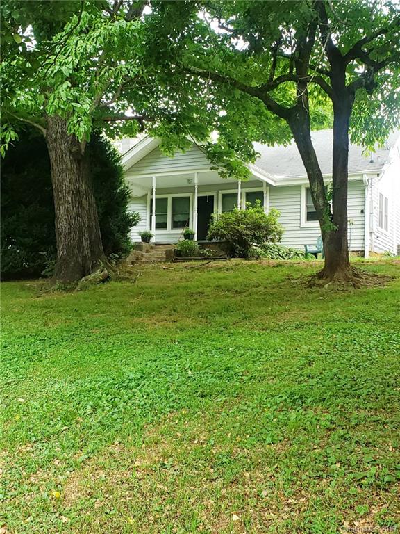 65 Hollifield Drive Saluda NC 28773