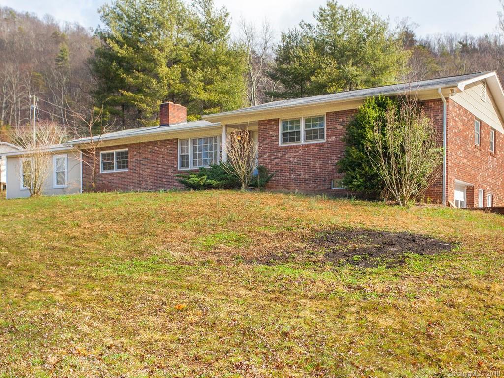 121 Baird Cove Lane Asheville NC 28804