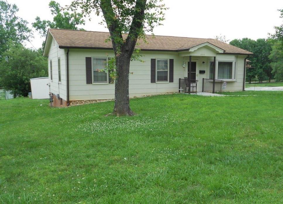2908 1st Avenue Nw Hickory NC 28601