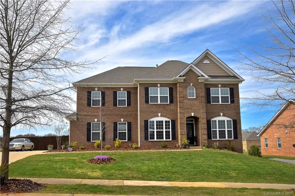 134 W Warfield Drive Mooresville NC 28115