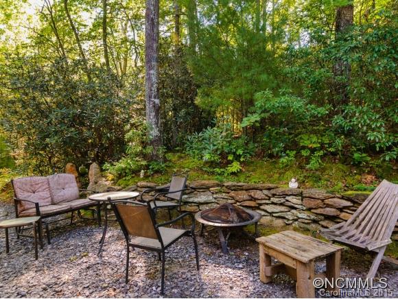 4 Blue Bird Lane Fairview NC 28730