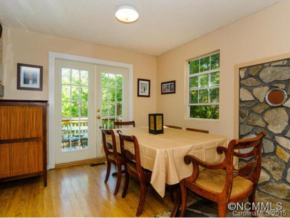 4 Blue Bird Lane Fairview NC 28730