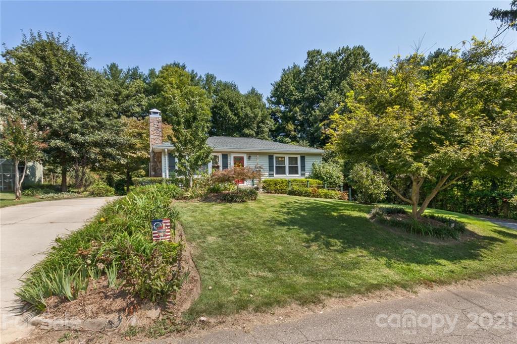 288 White Pine Drive Asheville NC 28805