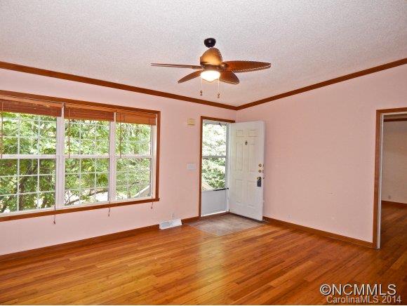 15 Lunsford Road Asheville NC 28805