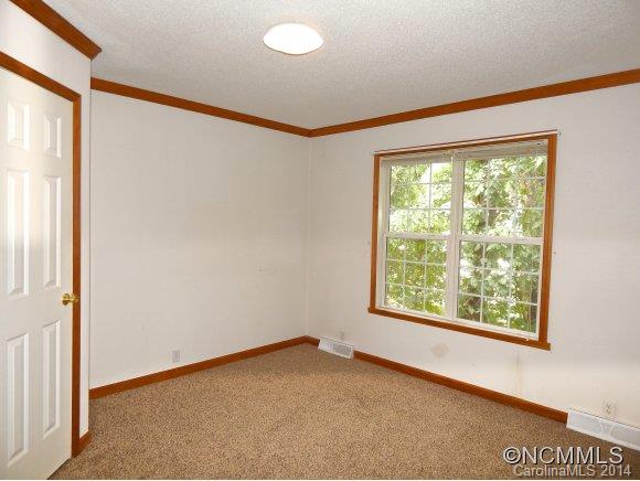 15 Lunsford Road Asheville NC 28805