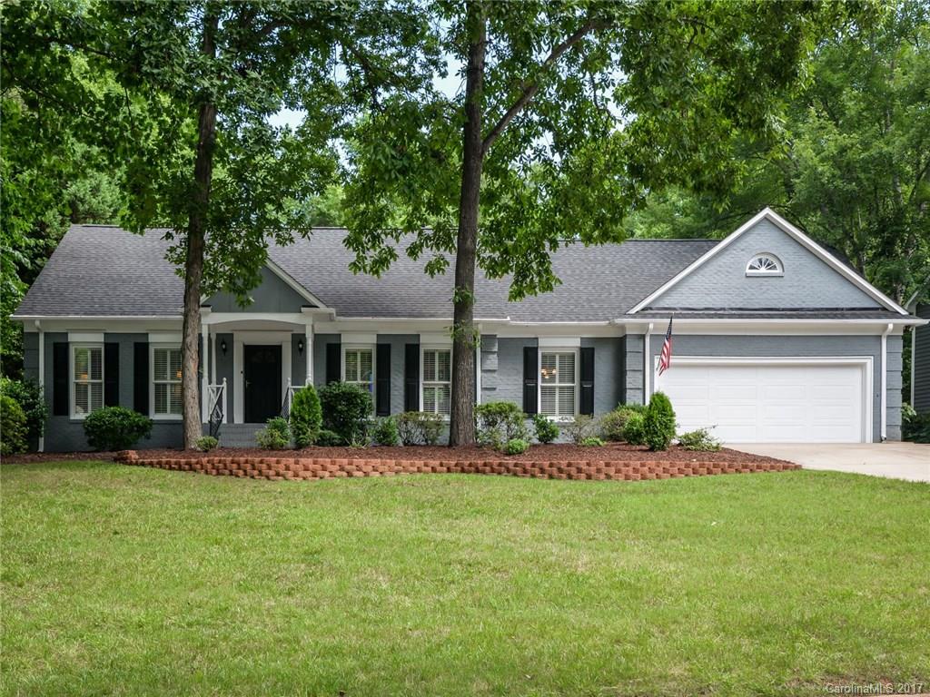 9918 Whitethorn Drive Charlotte NC 28277