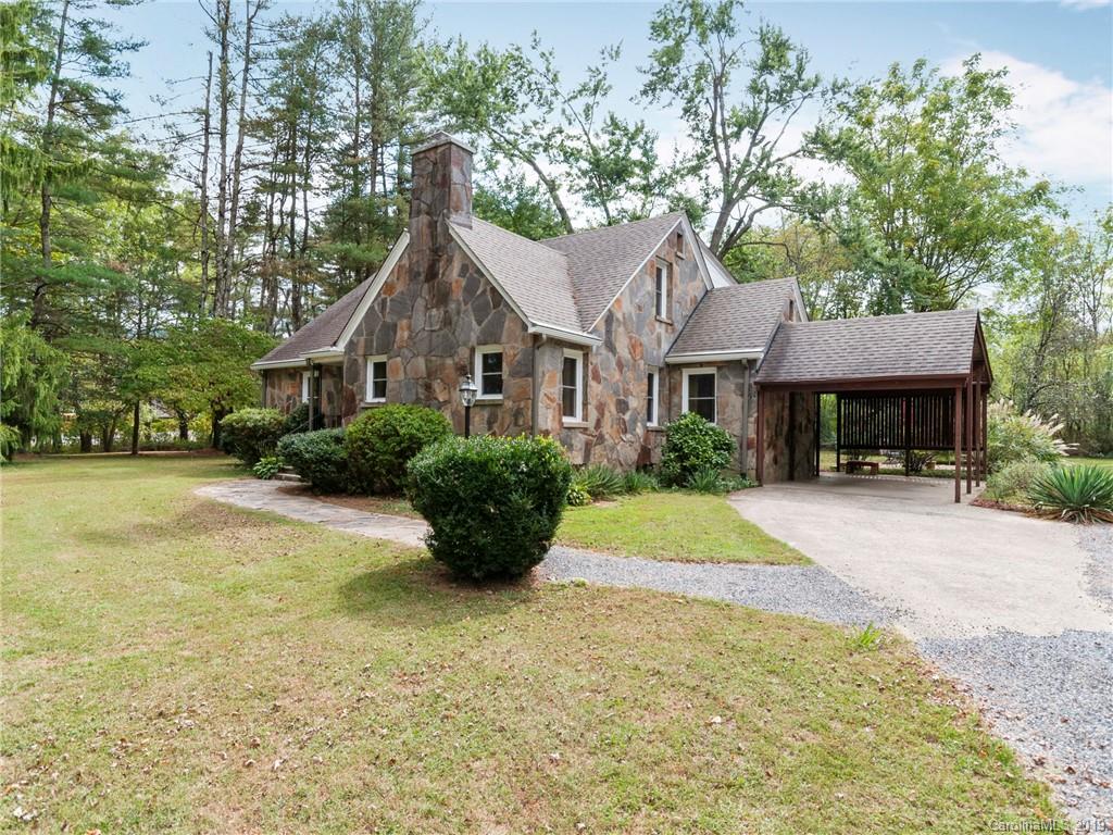 48 Old Hickory Street Waynesville NC 28786