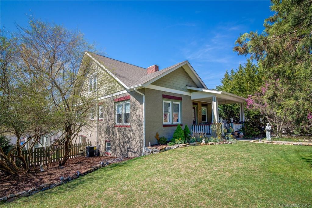 228 N Main Street Weaverville NC 28787