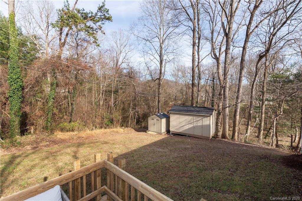 17 Pressley Court Asheville NC 28805