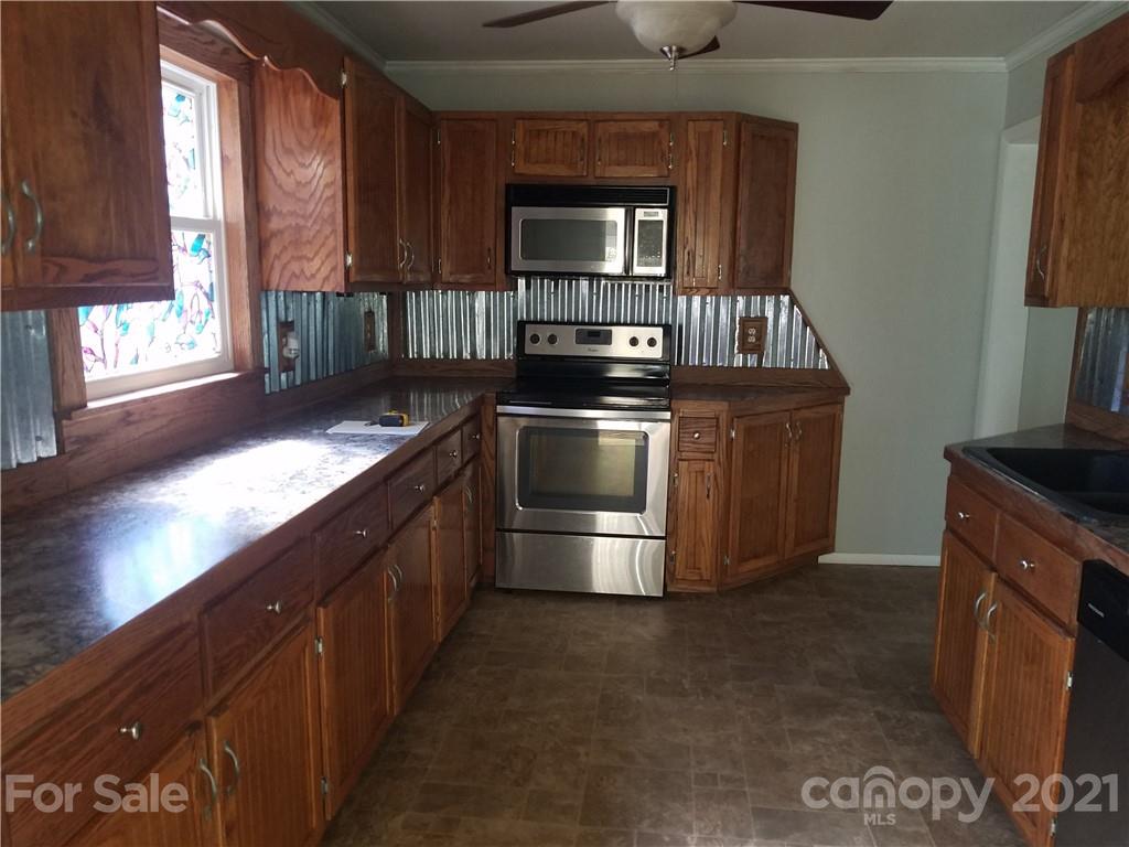 297 Hodges Drive Waynesville NC 28786