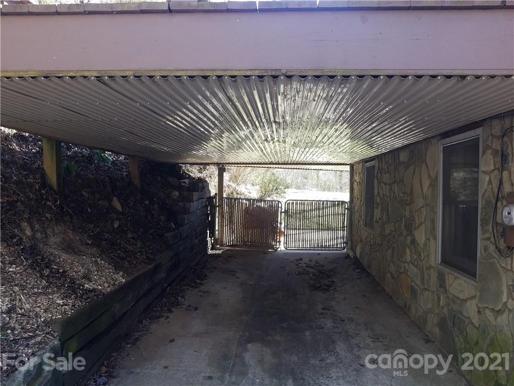 297 Hodges Drive Waynesville NC 28786