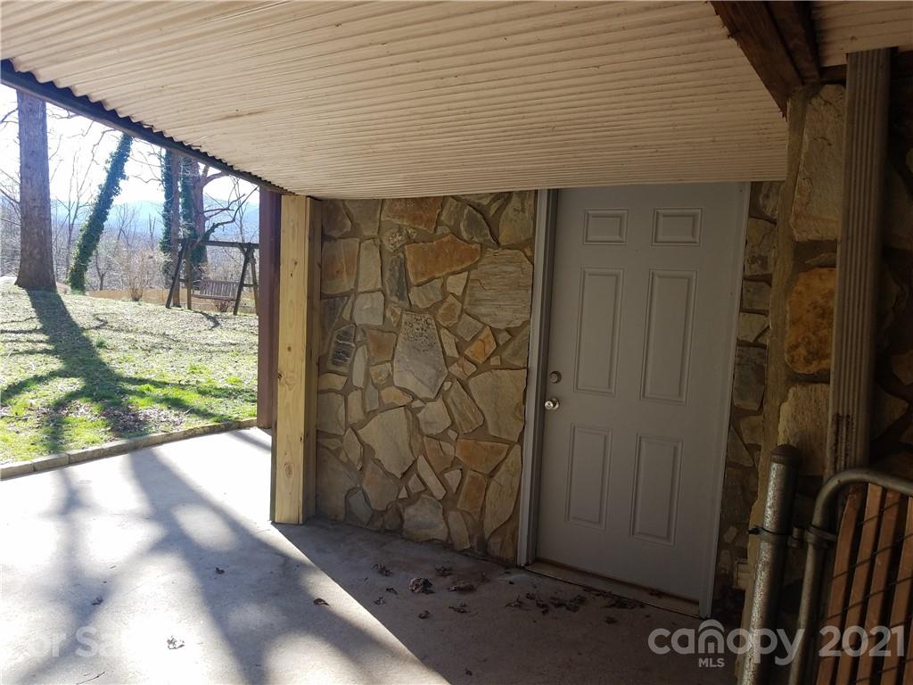 297 Hodges Drive Waynesville NC 28786