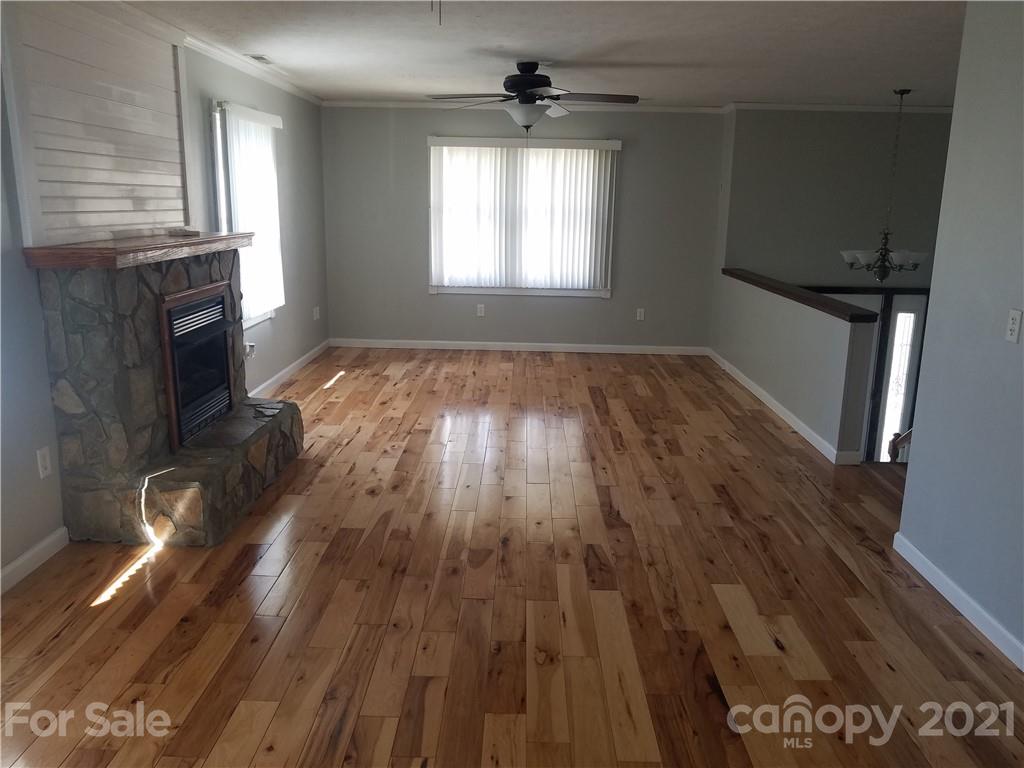 297 Hodges Drive Waynesville NC 28786