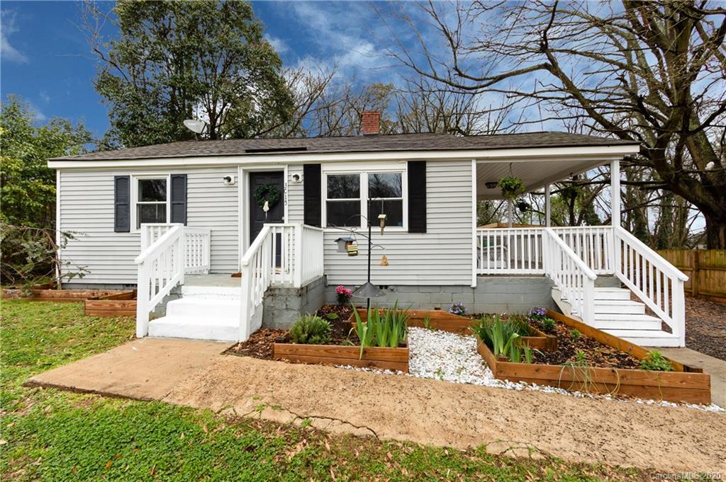 3015 Ross Avenue Charlotte NC 28208