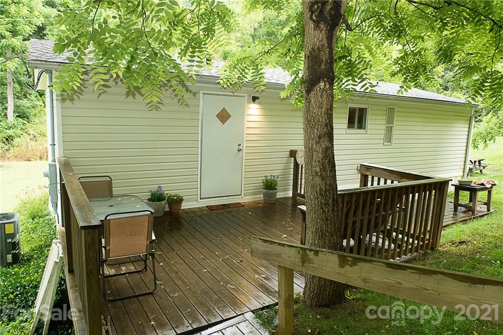 1000 Halewood Road Marshall NC 28753