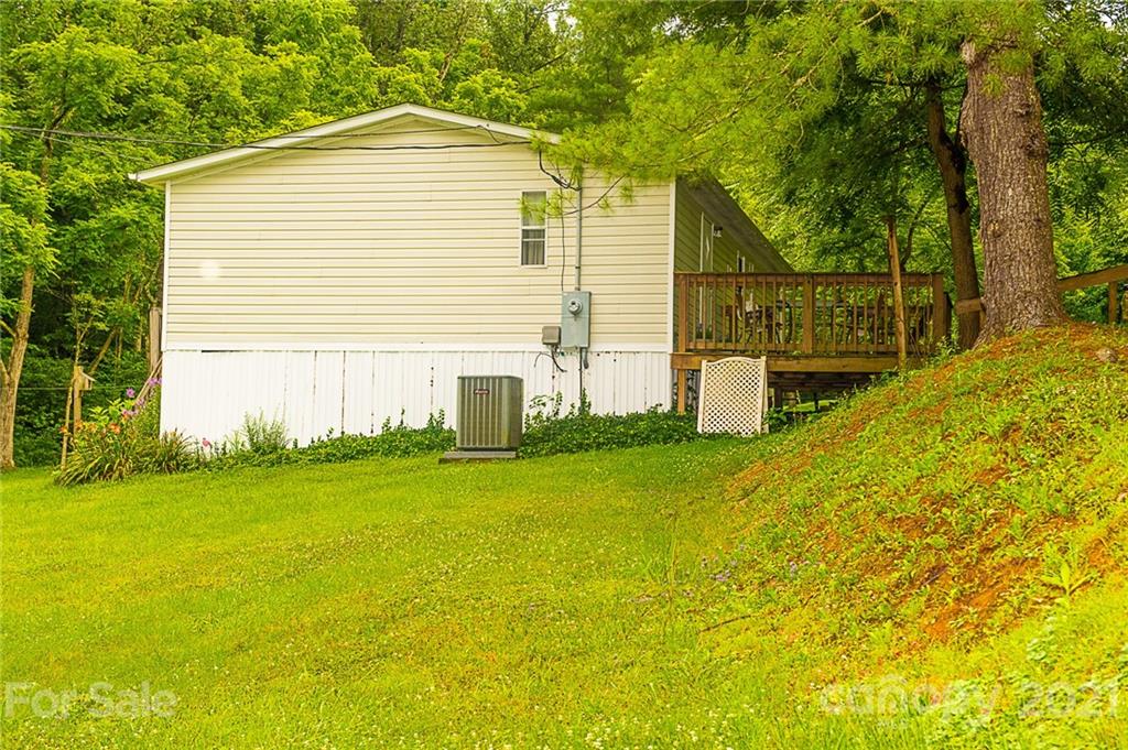 1000 Halewood Road Marshall NC 28753