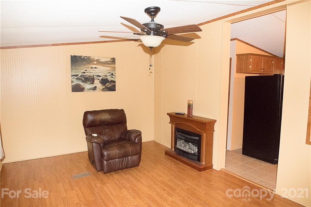1000 Halewood Road Marshall NC 28753