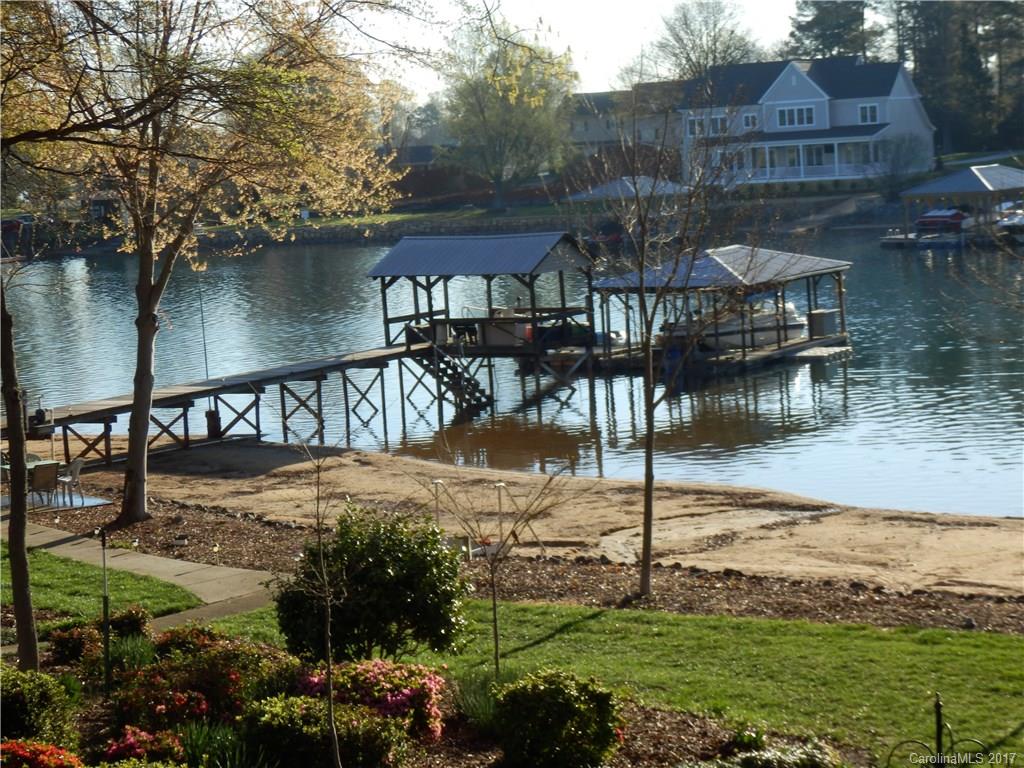22326 Country Club Lane Cornelius NC 28031