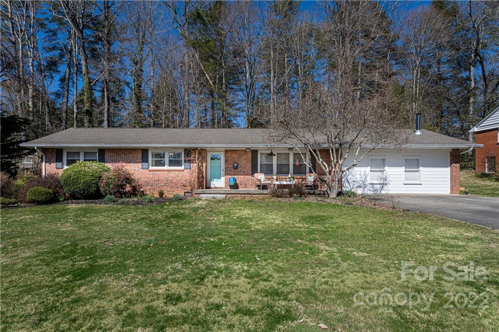 40 Dogwood Drive Brevard NC 28712