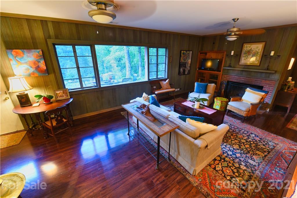528 Wilderness Road Tryon NC 28782