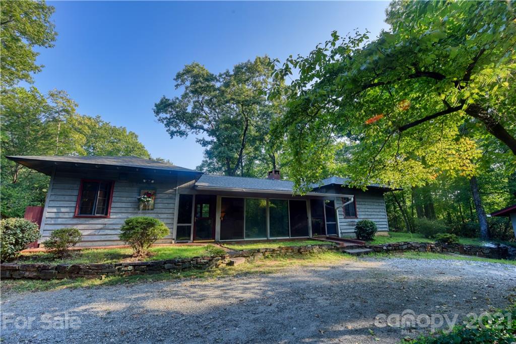 528 Wilderness Road Tryon NC 28782