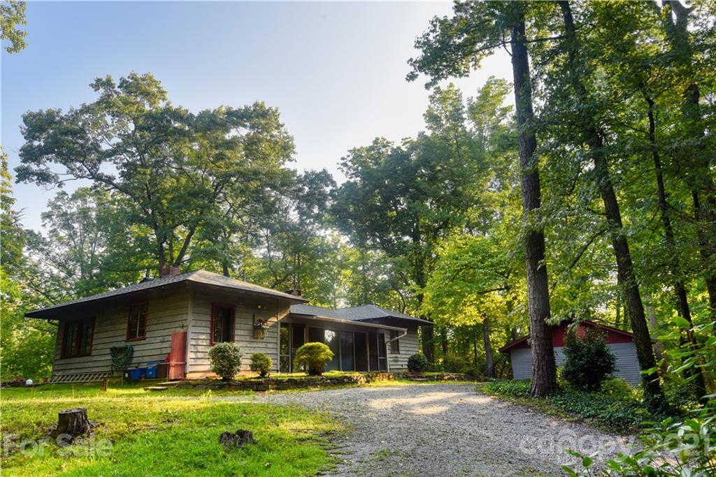 528 Wilderness Road Tryon NC 28782