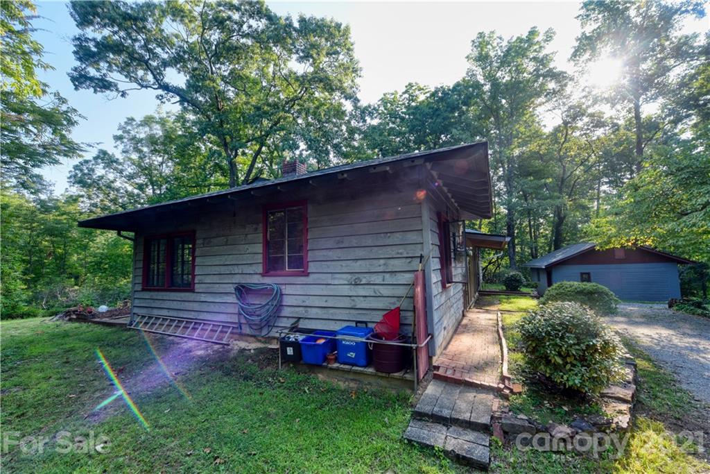 528 Wilderness Road Tryon NC 28782
