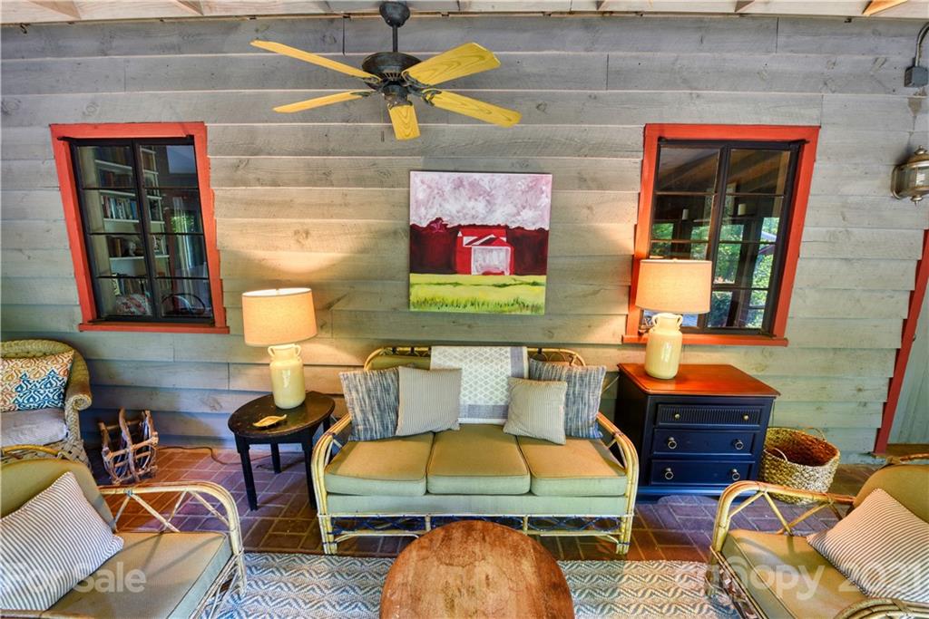 528 Wilderness Road Tryon NC 28782