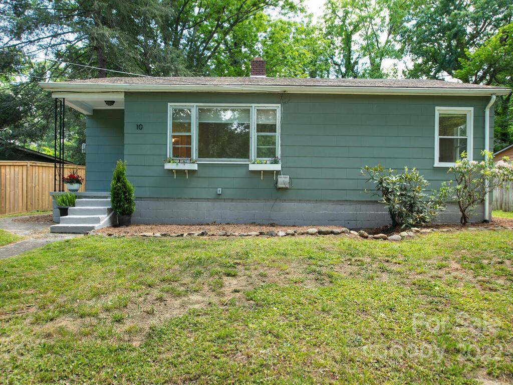 10 Lowell Street Asheville NC 28803