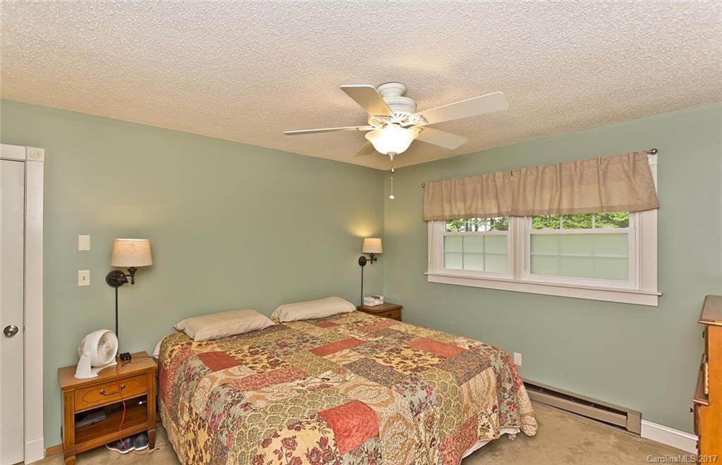4 Northview Lane Weaverville NC 28787