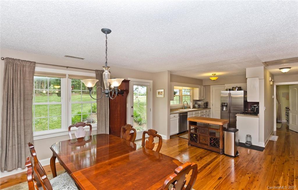 4 Northview Lane Weaverville NC 28787