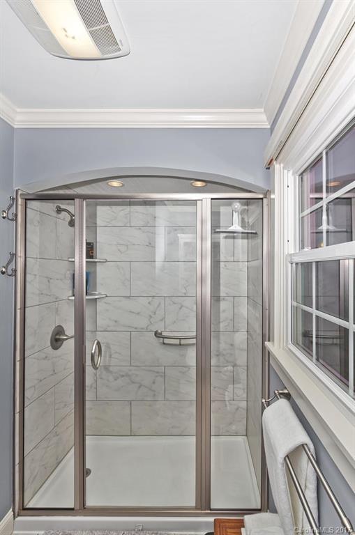 4 Northview Lane Weaverville NC 28787