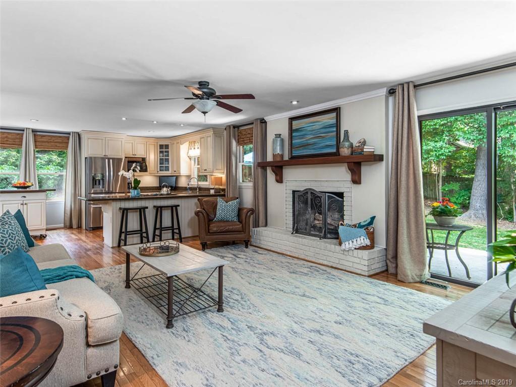 2 Lowry Lane Weaverville NC 28787