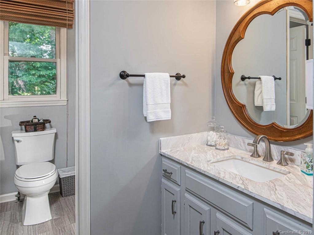 2 Lowry Lane Weaverville NC 28787
