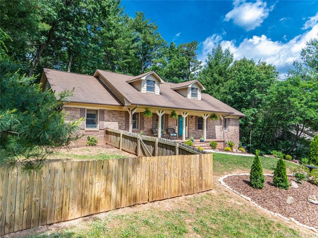 2 Lowry Lane Weaverville NC 28787