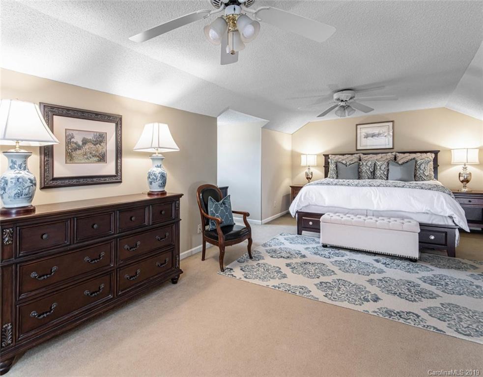2 Lowry Lane Weaverville NC 28787