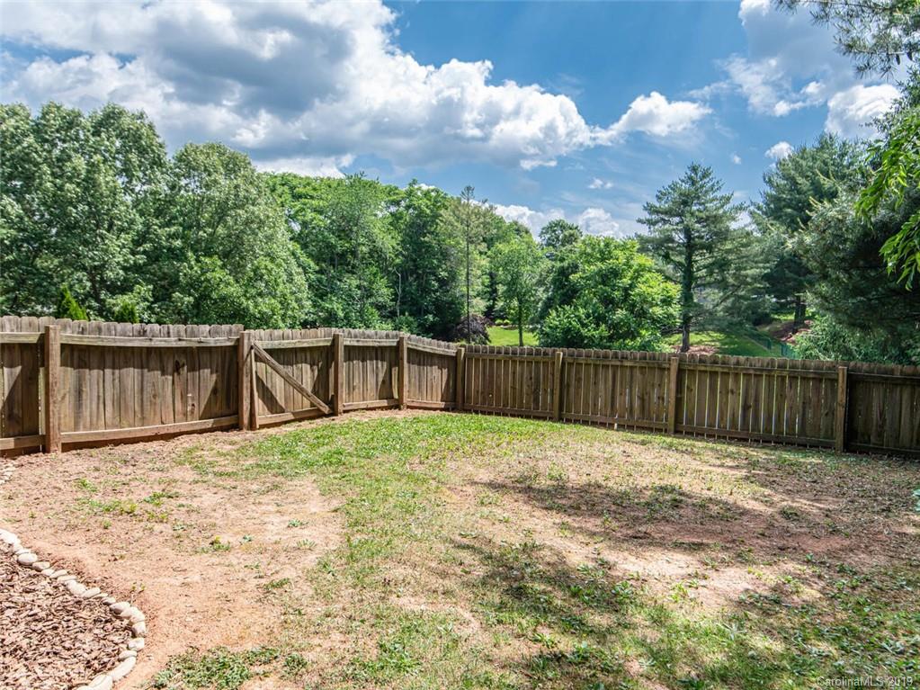 2 Lowry Lane Weaverville NC 28787