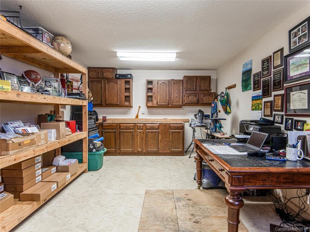 2 Lowry Lane Weaverville NC 28787