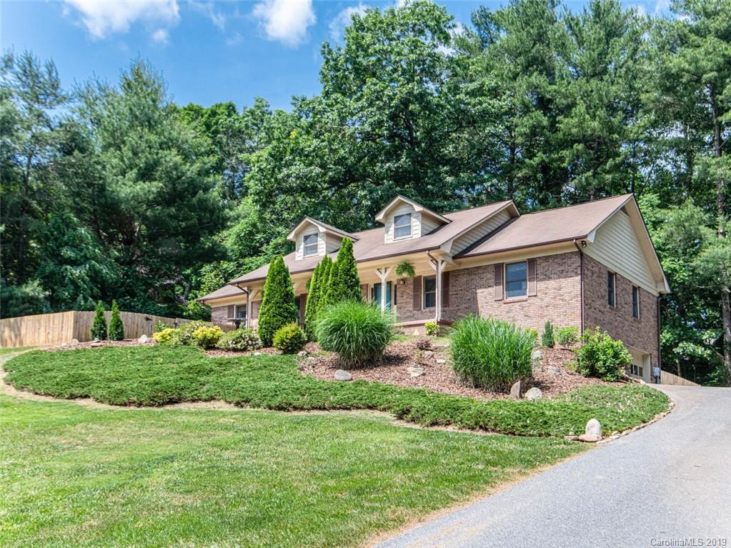 2 Lowry Lane Weaverville NC 28787