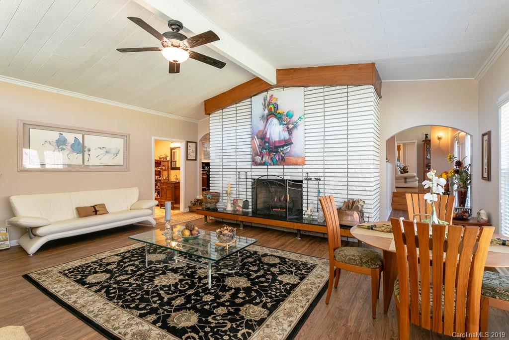 109 College Circle Swannanoa NC 28778