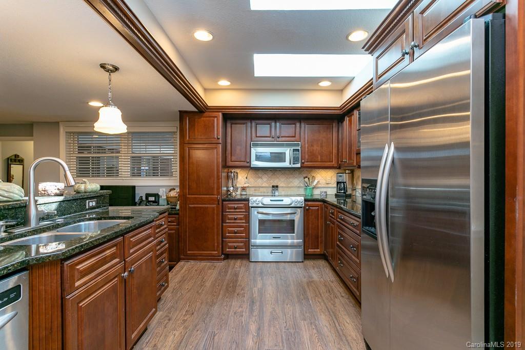 109 College Circle Swannanoa NC 28778