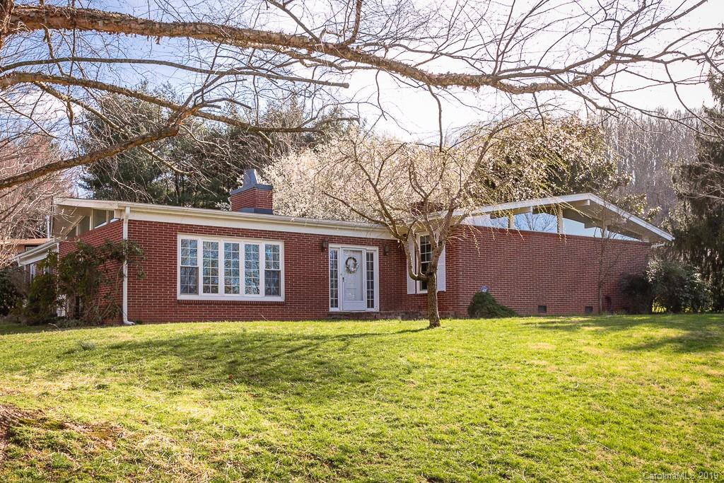 109 College Circle Swannanoa NC 28778