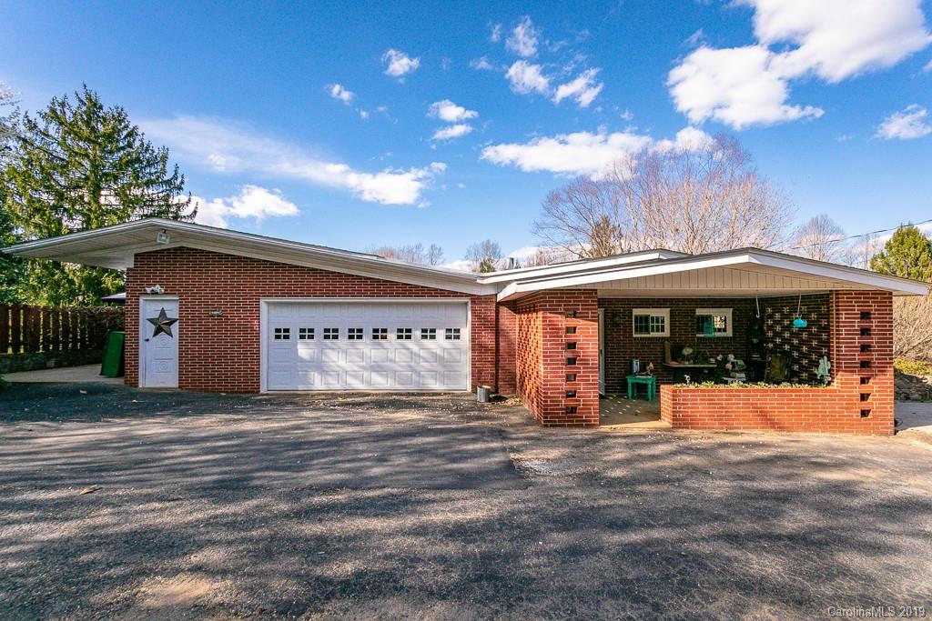 109 College Circle Swannanoa NC 28778